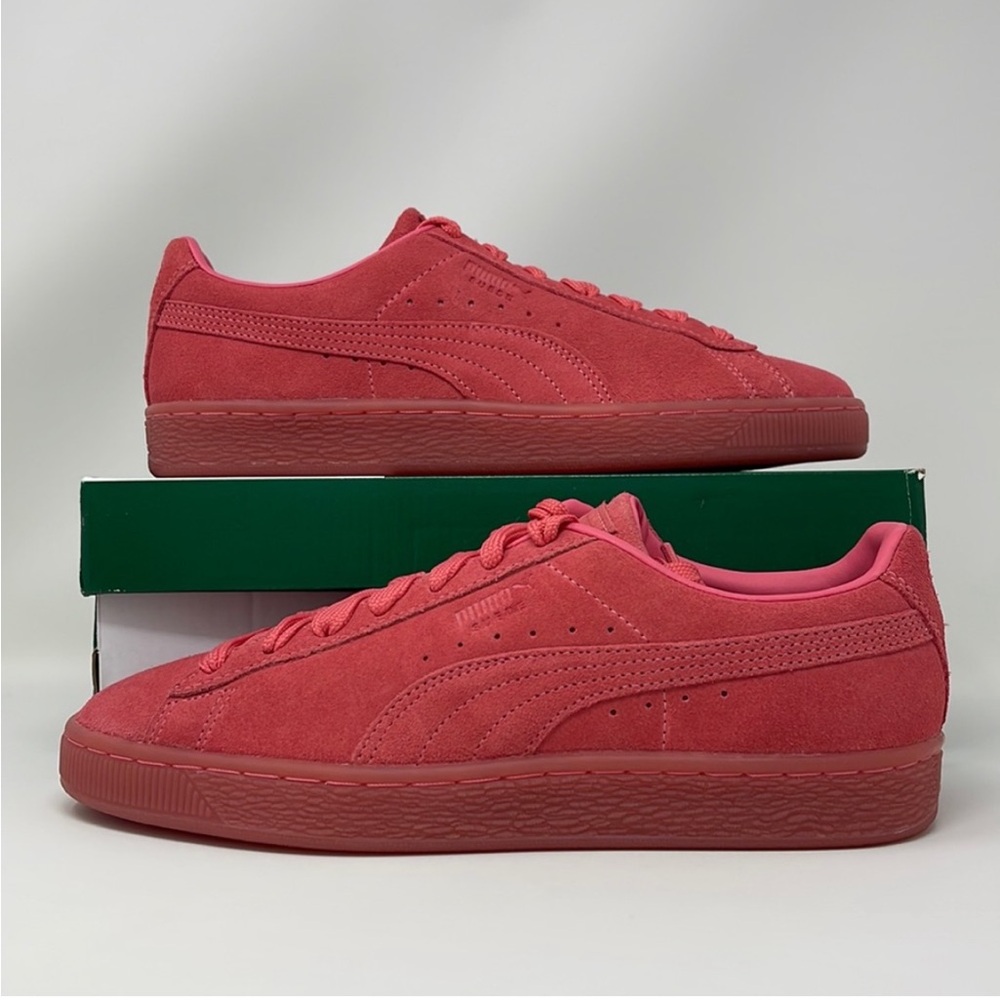 PUMA Suede Classic Mono Iced Pink Women’s Sneakers Size 9 381588 02